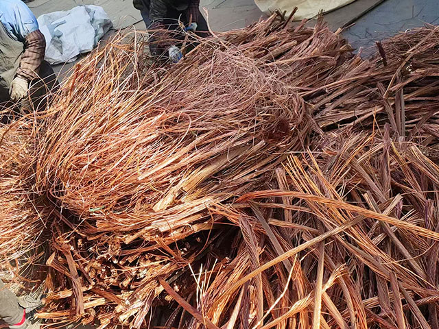 �U��|�����ļҺ�